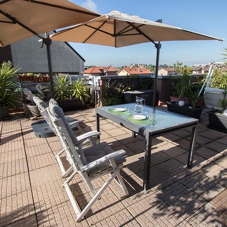 The Little Penthouse Apartment Seregno Exterior photo