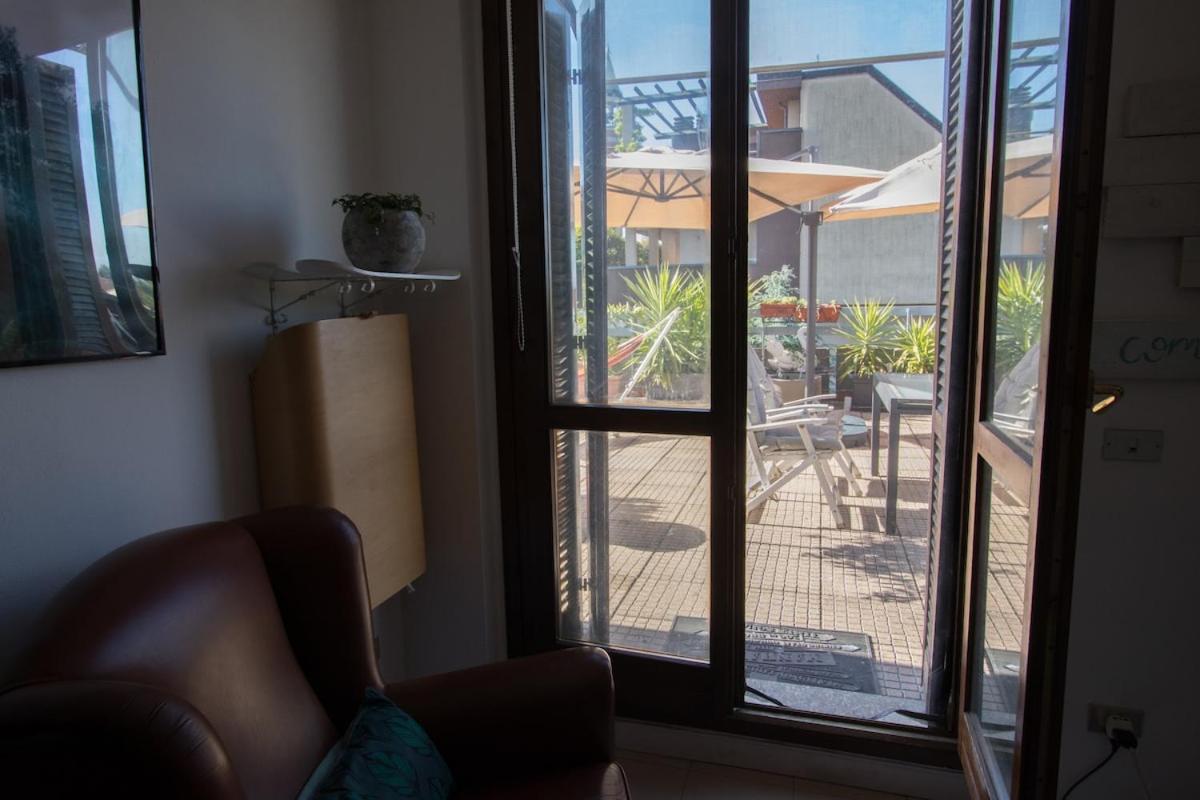 The Little Penthouse Apartment Seregno Exterior photo