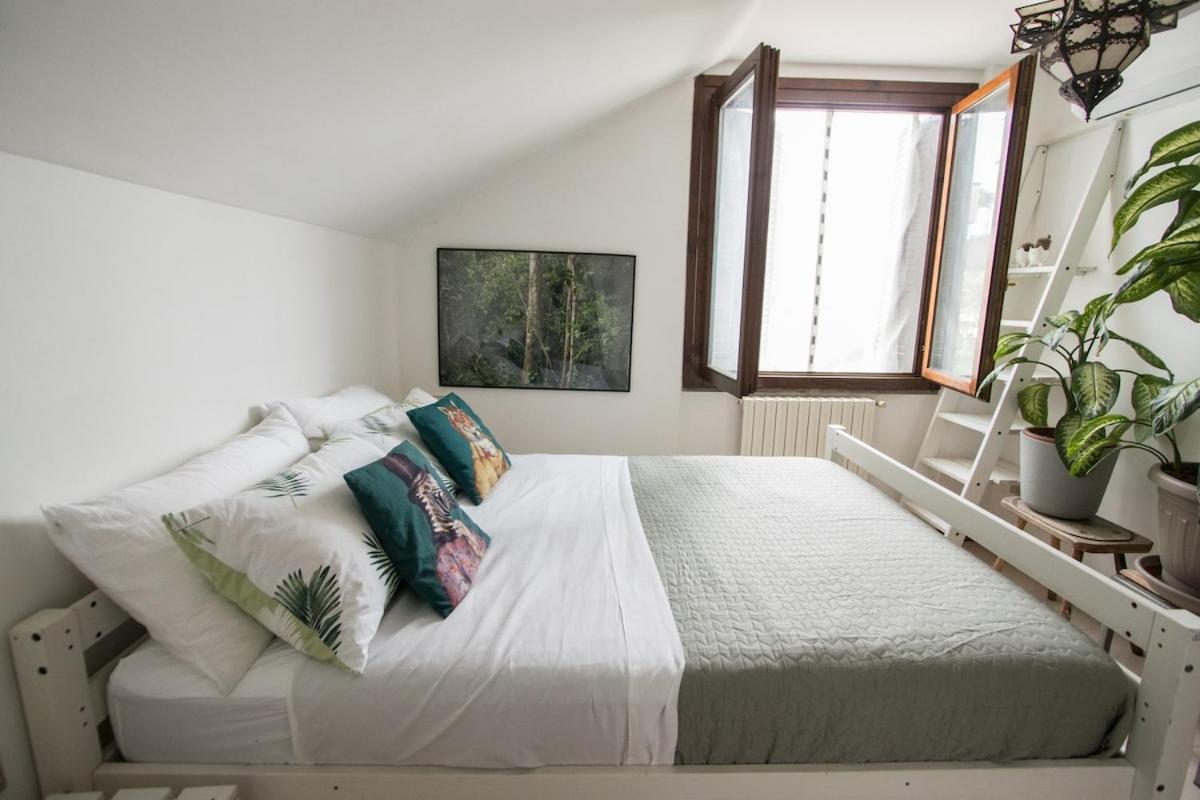 The Little Penthouse Apartment Seregno Exterior photo