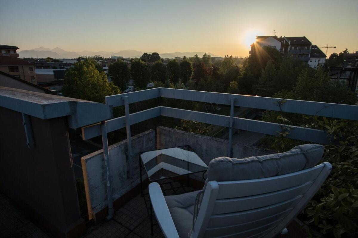 The Little Penthouse Apartment Seregno Exterior photo