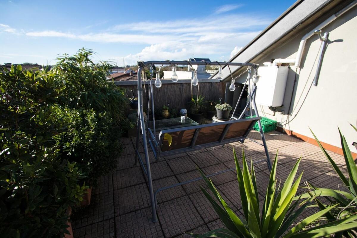 The Little Penthouse Apartment Seregno Exterior photo